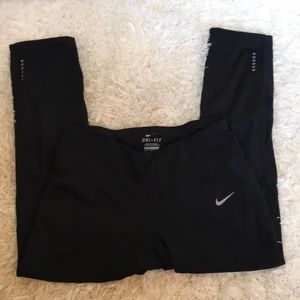 Nike black cropped leggings size small